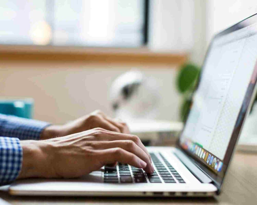Znacajke koje web mjesto vase financijske institucije mora imati5789435 wop